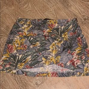 Zara Trafaluc collection skirt flower medium
